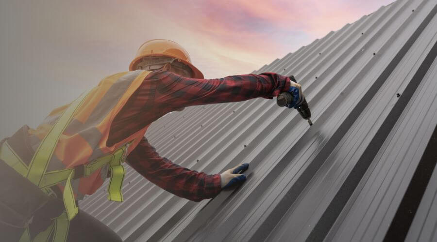 Professional gutter cleaning in Northfork, WV